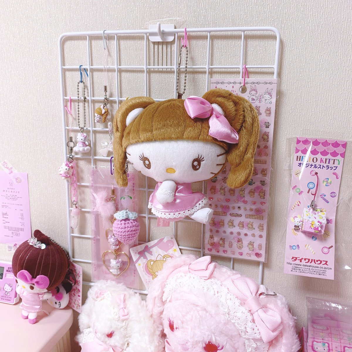 eluve_kitty's tweet photo. 츠��� 키티는 ℒℴѵℯ*¨*..💕 https://t.co/sweRlIDqhl