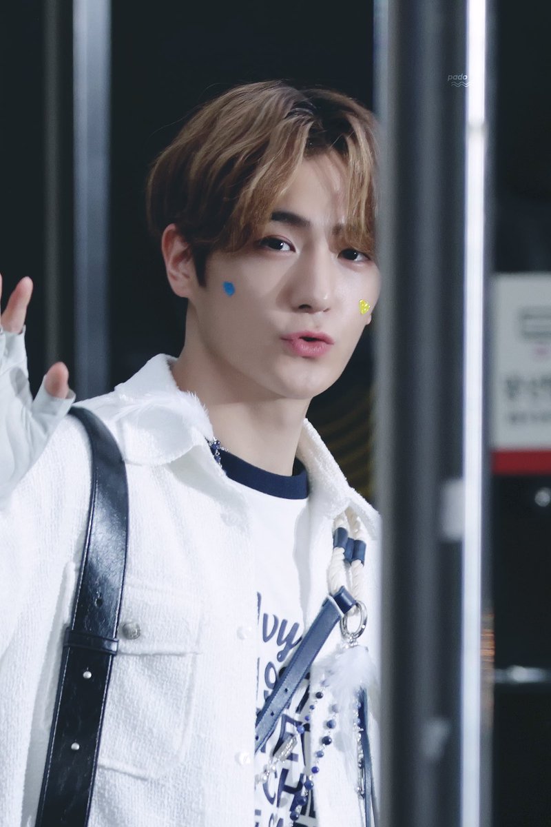 ً (@lhjsource) on Twitter photo 