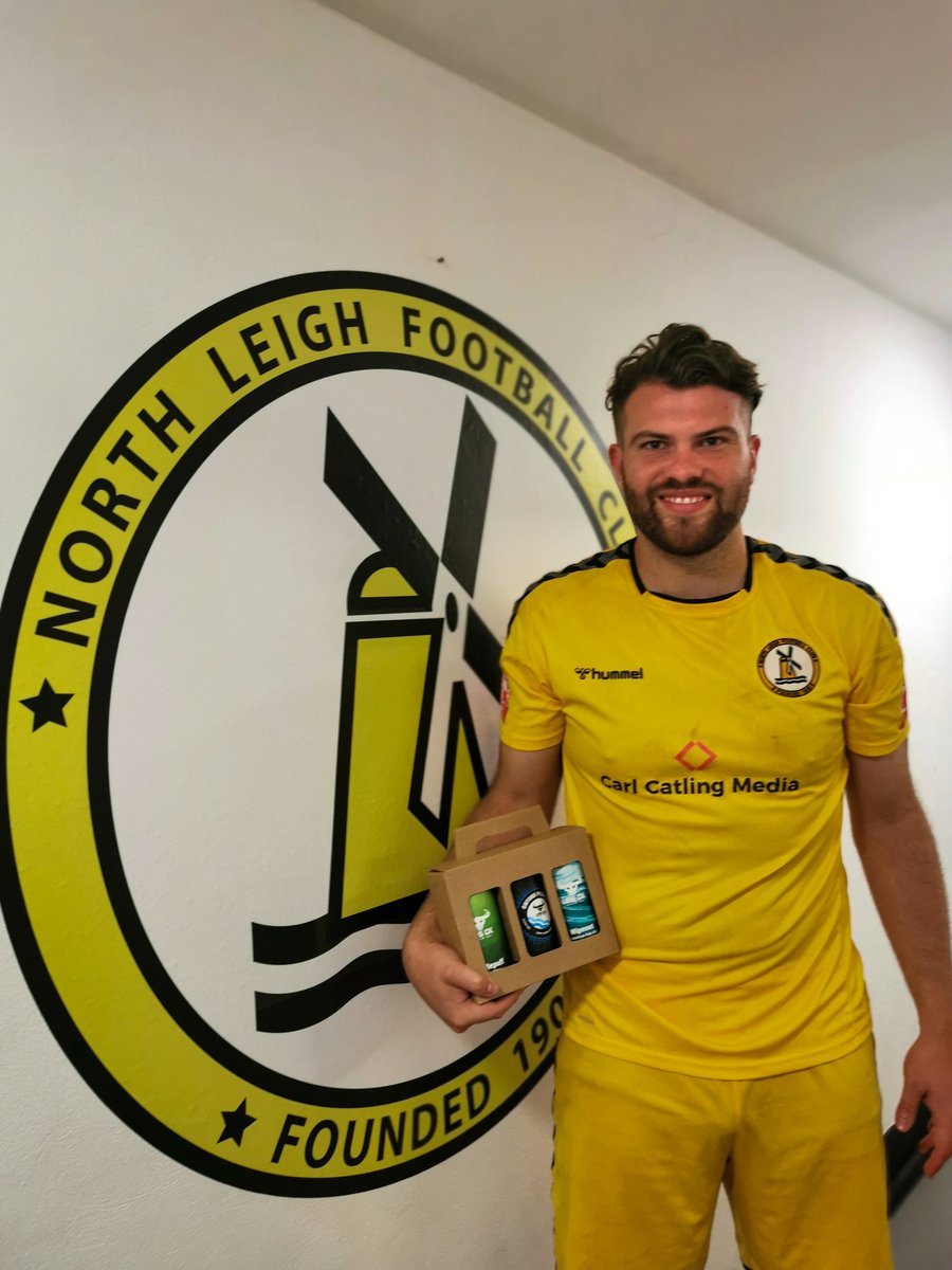 NorthLeigh_FC's tweet photo. MOM - Ben Brown

Our CB 🐻 @Ben_CS_Brown

@littleoxbrew Man Of The Match https://t.co/yOunggfL5u