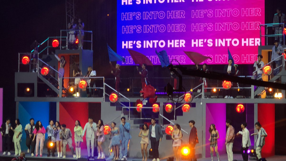 DBwhitecath's tweet photo. SALAMAT DONBELLE MAHAL KO KAYO SOBRA @donnypangilinan @bellemariano02 

DONBELLE PHIHNOMENALConcert

#DONNYnatingTheBigDome
#BELLElazingTheBigDome https://t.co/hMj0sjNp3b