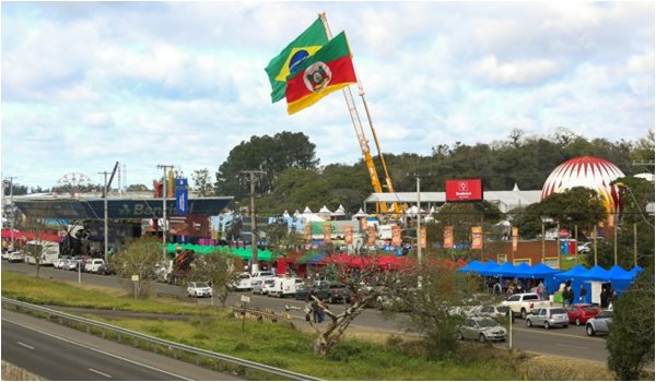 sortimentos's tweet photo. Expointer 2022 no Parque de Exposições Assis Brasil em Esteio : ingressos, programação, shows e notícias da feira agropecuária
https://t.co/hGe8XzWvgn

#Expointer #Expointer2022 #feiraagropecuária #agropecuária #agronegócio #Pecuária #FeiraExpointer #FeiraExpointer2022 #Feiras https://t.co/cFixkvCGQS