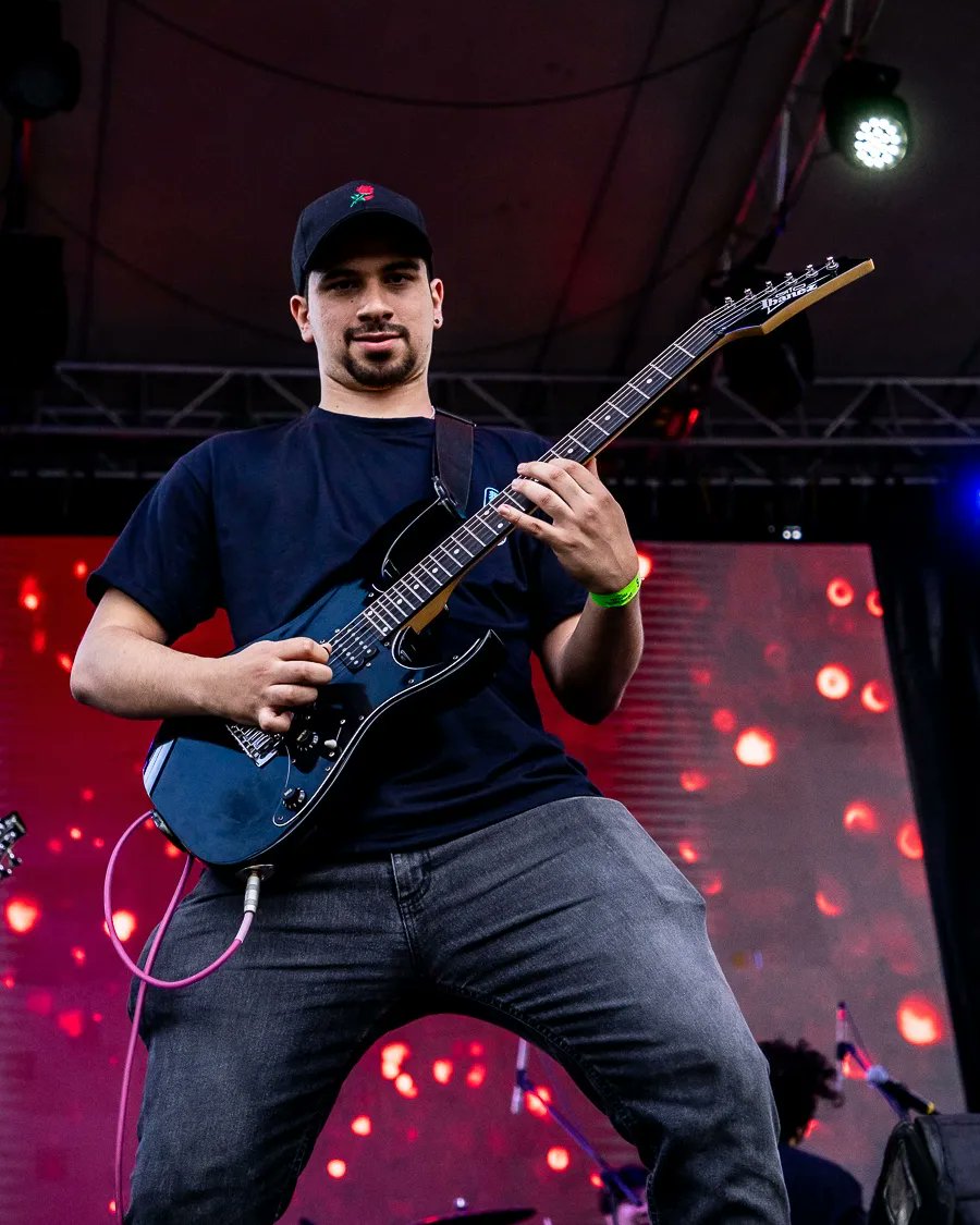 Post de apreciación de nuestro crack Santiago Vélez en el <a href="/diaderockmed/">Festival Día de Rock - Medellín</a> 🔥 ¿Qué sería de nosotros sin vos? 🥺 ¡GRACIAS! <a href="/DONTETTO/">Don Tetto</a> <a href="/SonoraENT/">Sonora Ent.</a> <a href="/ensayoseltoke/">El Toke</a> <a href="/Telemedellin/">Telemedellín</a> <a href="/AlcaldiadeMed/">Alcaldía de Medellín</a> <a href="/vientosderock/">VIENT0S DE ROCK</a> <a href="/Radioacktiva_/">Radioacktiva_</a> <a href="/Radioacktivamed/">radioacktivamedellin</a> 

📷 Ruido Visual