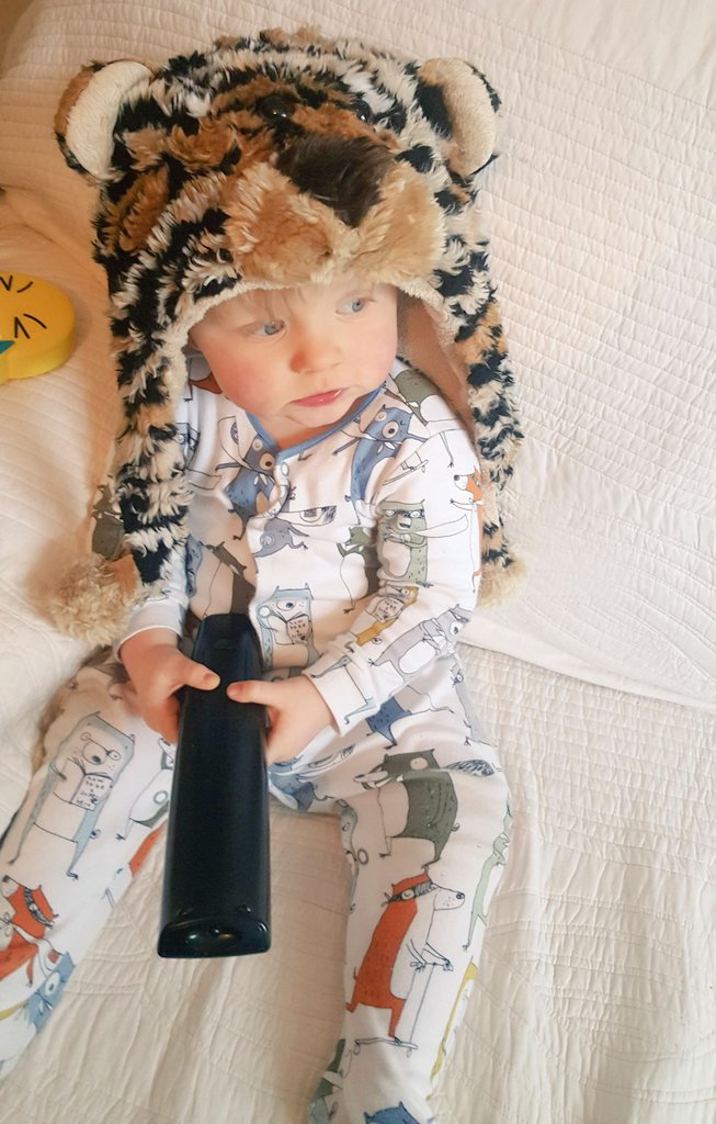 _archie_michael's tweet photo. 💛🎗💫
Some People Think that to be Strong is to Never to Feel Pain, the Strongest people are the ones that feel it, Understand it, Accept it, and Learn from it
I Learned that Courage was not the Absence of Fear but the Triumph over it
#MyRemote 🐯
#ArchiesDailyHeavenlyBlessing https://t.co/qztFuNPNCq