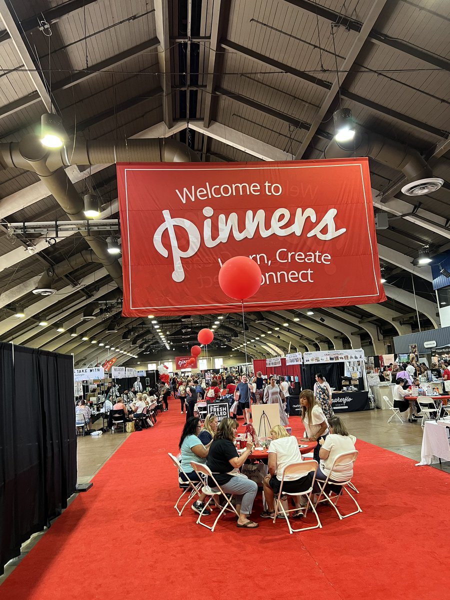 BobaMomAdv's tweet photo. Last day today for @Pinnersconf! I had the best time yesterday taking classes, making projects to take home, and shopping at the different vendors. Such a fun time!

Tix at https://t.co/MhYEeZyQzb

#pinners #pinnersconference #pinnersconf #pomonafairplex #fairplex #pinnersca https://t.co/gtjglcoe0w