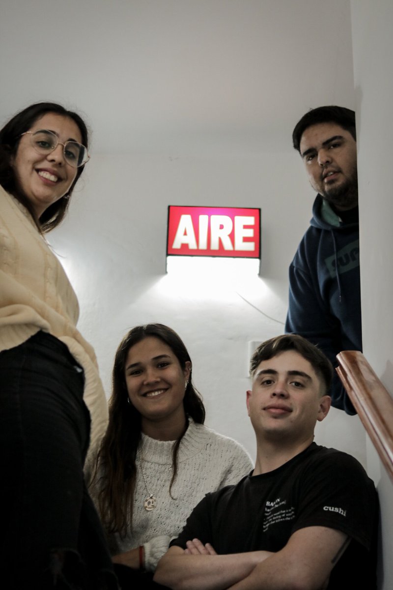 Lauticenturion7's tweet photo. Feliz día de la radio argentina, que lindo es formar parte de este hermoso ecosistema, y más con este hermoso equipo. 🤍🎙️ https://t.co/7bW1cqgx81