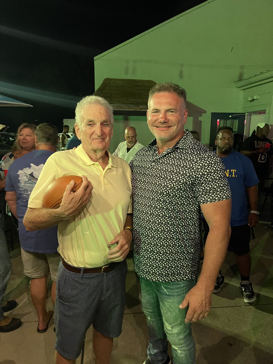 gahannafootball's tweet photo. Great picture of 2 Gahanna Legends!  Coach Koppel and Dr. Viers, Thank you for your continued support of @gahannafootball #WeAreLions @TylerGrassman @Tbone_47 @GLHS_Athletics https://t.co/CrHAWgqW3D
