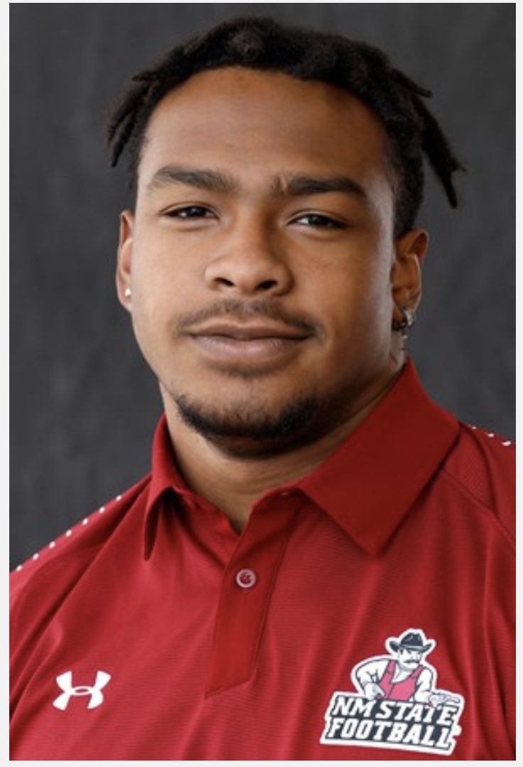 nmsugoaggies's tweet photo. ITS GAME DAY! #0 6’ 220lb Red Short SO LB from Taylor HS in Katy, TX Josh Ferguson. Athletic LB seems to be everywhere. Great year as a Freshman, 46 tackles, 1 sack and 2 pass deflections las year. #AggieCountDown #AggieD https://t.co/5wmvVvK93Z