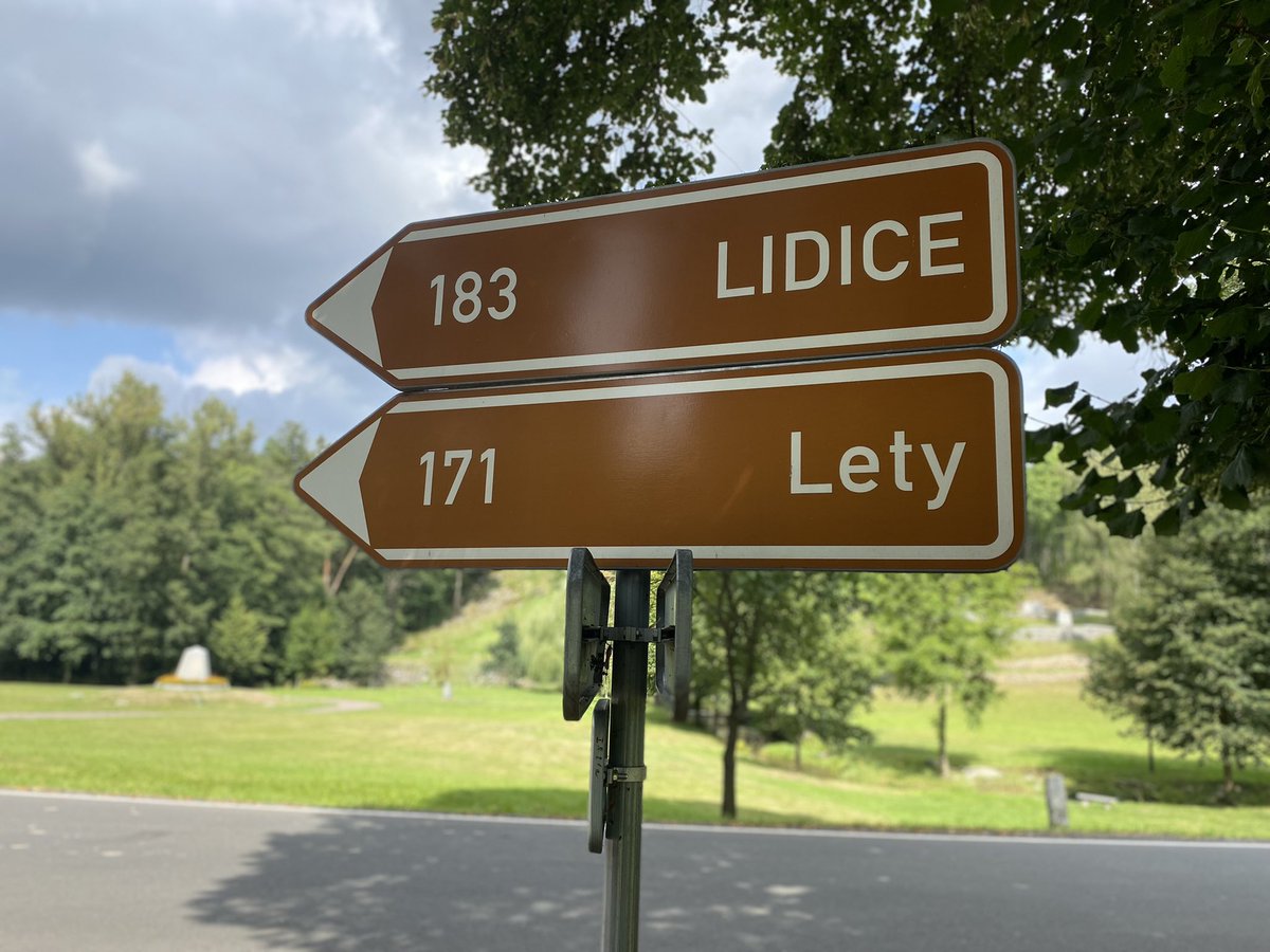 tony_ver2's tweet photo. Výlet k památníku Ležáky 27.08.2022
Tak trochu neprávem opomíjené místo…
#turistika #CzechRepublic #vylety #czechia #pardubickykraj #lezaky #heydrichiada #les #forest #lidicenejsoujedine #vernichtung #historie https://t.co/oEB3moOkgf