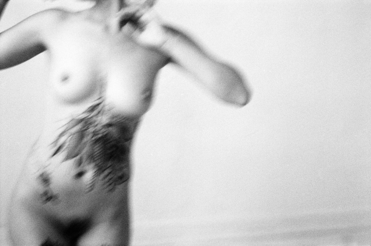 KlemensWichmann's tweet photo. @jottdot #portraits #bnwportraits #film #filmphotography #Boudoir #boudoirphotographer https://t.co/BNRamING7T