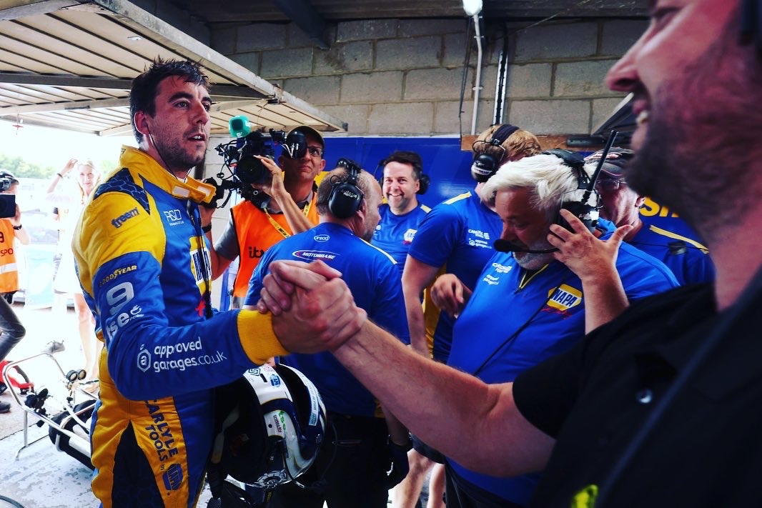 Daniel Cammish tweet media