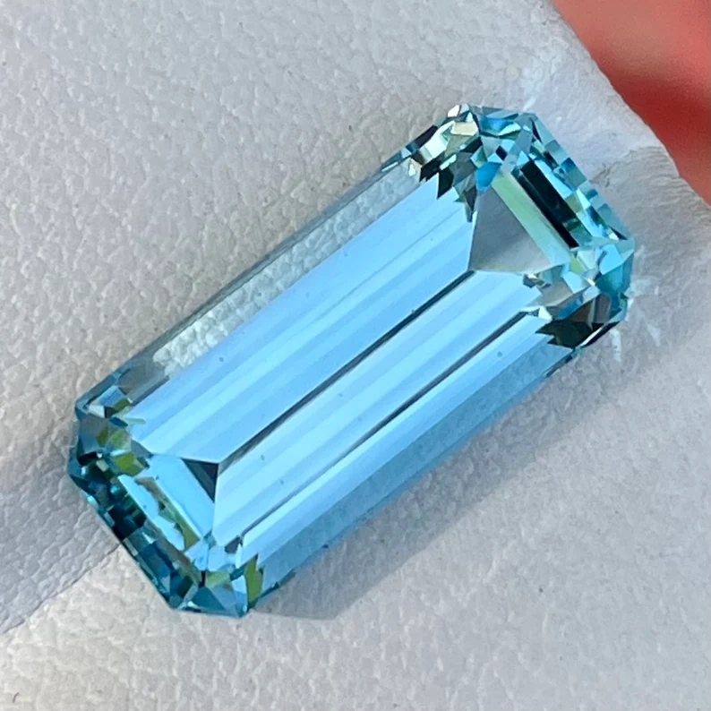 GraysonWalker10's tweet photo. Find out a beautiΜful #topaz gemstone. π
ππhttps://t.co/QZ2mtCcQdP
#myhnl #thoroldon #wellandcanal #lock7 #shipschedule #bigtech #wealth #forex https://t.co/ANhM3CfOa7