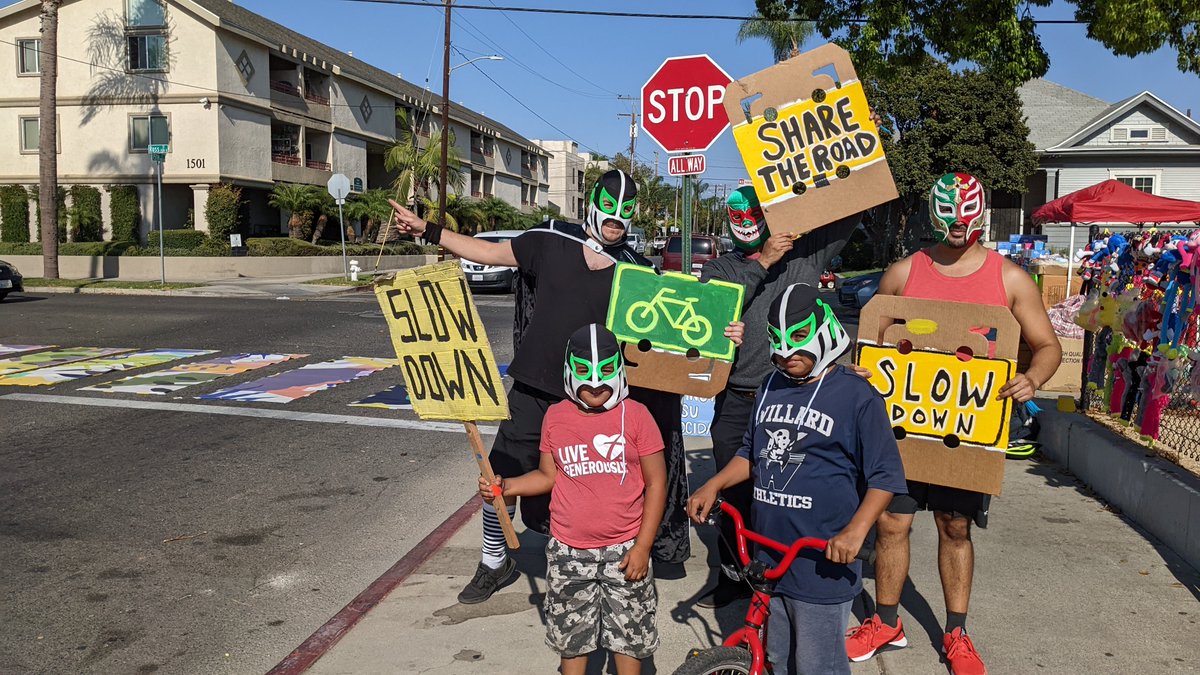 Peatónito tweet media