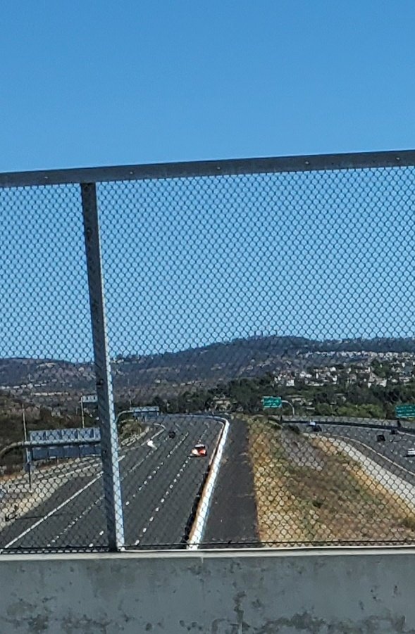 alanscereal's tweet photo. #SR73 North in #OrangeCounty completely shut down. Update @CHP_HQ @chp_ocounty @CBSLA @NBCLA @FOXLA @ocregister @latimes https://t.co/gHXE8dlLiX