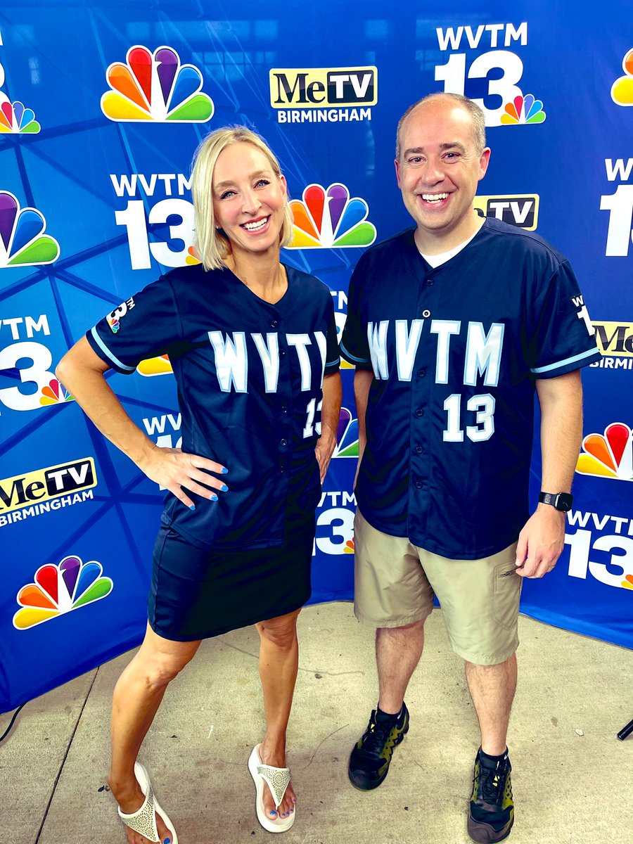 StephWVTM13's tweet photo. It's #superhero night at the @BhamBarons.  Make sure you stop by, say hello and get your superhero cape!!

@simpsonWVTM13 https://t.co/jzmPzcjOkk