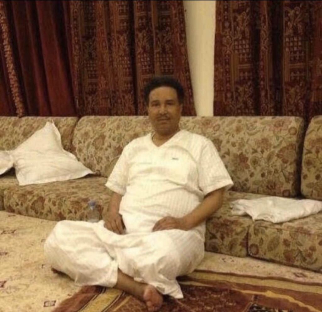 H_Alasfoor5's tweet photo. ماعندي تيك توك وماعرف لوكيت ولا اسوي ستريكات فالسناب.. واحس خلاص صرت من فئة رفقاً بهم فأنهم في زمان غير زمانهم https://t.co/Yy23Z8snfL