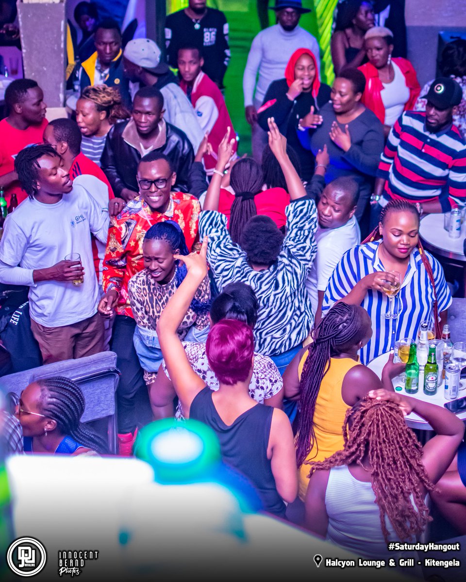 DjJoeMfalme's tweet photo. Mr. Sherehe in Kitengela @HalcyonLounge for a #SaturdayHangout Party • A #JoeMfalmeLive Experience • Connecting people through music •
📸 @innocent_bernd
🎤 @HypeGadKenya https://t.co/3nmQpRIt2g