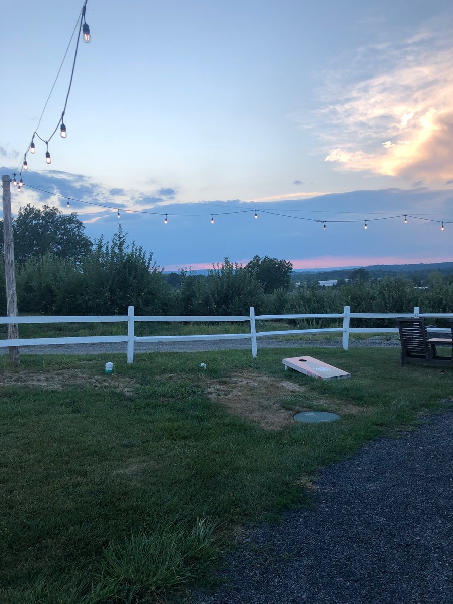 Persuasion_JA's tweet photo. Sunday, August 28 at 2:00 p.m. — we’re performing my short play #Manydown at @AlbertWisnerLib, directed by Emilee Dupré of #TheWarwickInstituteOfCulture and starring @LauraLostInTime as Jane Austen. It’s gorgeous here! https://t.co/ozkJ1aPM7Z