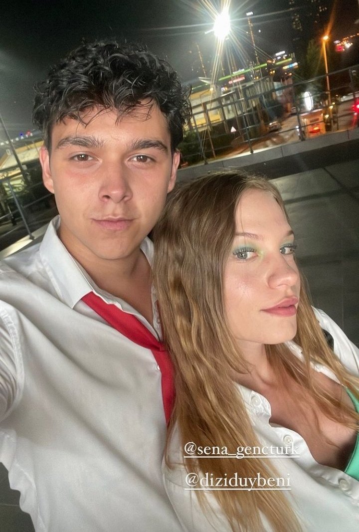 Sena Gençtürk &amp; Bora Elkan 💥

#CeyBek #DuyBeni
