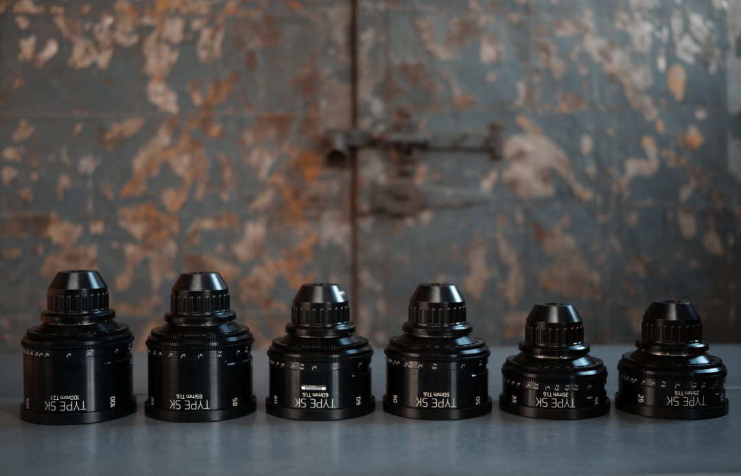 NewYorkCameraCo's tweet photo. The Canon Type SK Set FF 25,35,50,60,85,100. The Canon Type SK Set offers a distinct Full Frame 1960's Canon photographic look marked by golden flares, painterly bokeh, and natural skin tones. #newyorkcitycamera #nycc #madeinny #cinematography #vintage #lenses #canon #k35 #alexa3 https://t.co/ZujJUTALFt