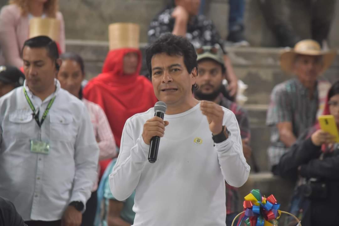 felipecanizalez's tweet photo. En estos espacios un capítulo especial para la articulación de acciones de prevención y protección que garanticen la vida de líderes, lideresas sociales, personas defensoras de derechos humanos y firmantes de paz.

Fin del 🧵 https://t.co/PL1MjEO19j