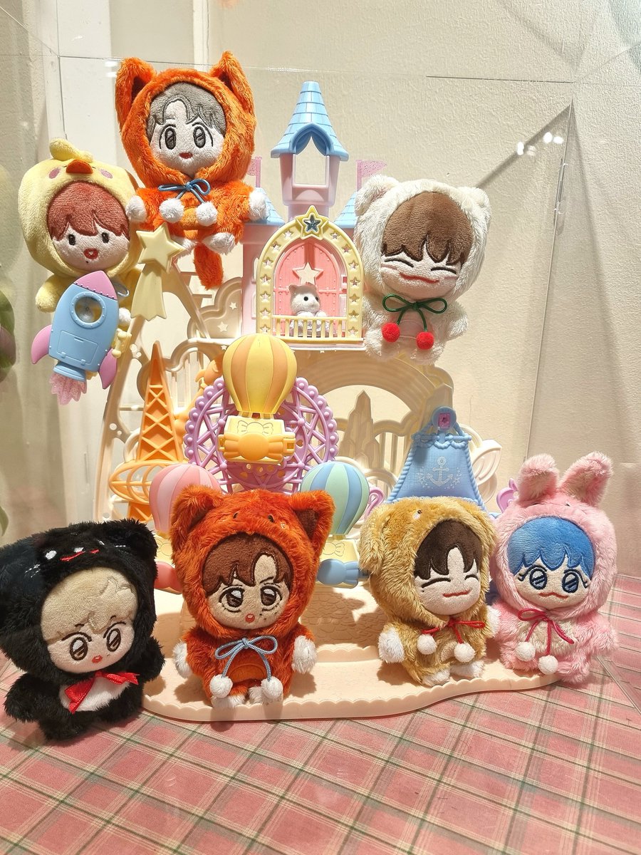 이름을 비워드릴 수도 있습니다 tweet media