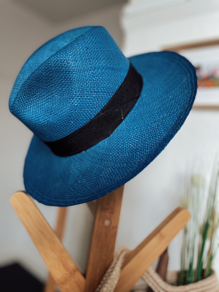 casabonitalife1's tweet photo. Ethical gifts to celebrate your Father figure 💕 #lachamba #blackclay #cookware #clay #plasticfree #zerowaste #plasticfreeliving #veganlife #cookingathome #madewithlove #foodie #entertaining #kitchenware #chefgifts #fathersday #seddonvillage #festivalponcho #mexicanponcho #poncho https://t.co/Qx0xpIRyYU