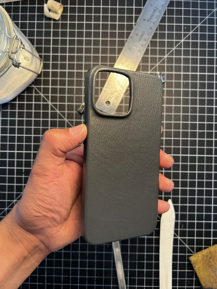 ROLO_455's tweet photo. 👀 who’s as pumped as we are ? #Litecoin #Bitcoin #doge #nft #liteverse #handmade #ElonMusk #phonecases #iphonecase https://t.co/HsoyOwMyLk