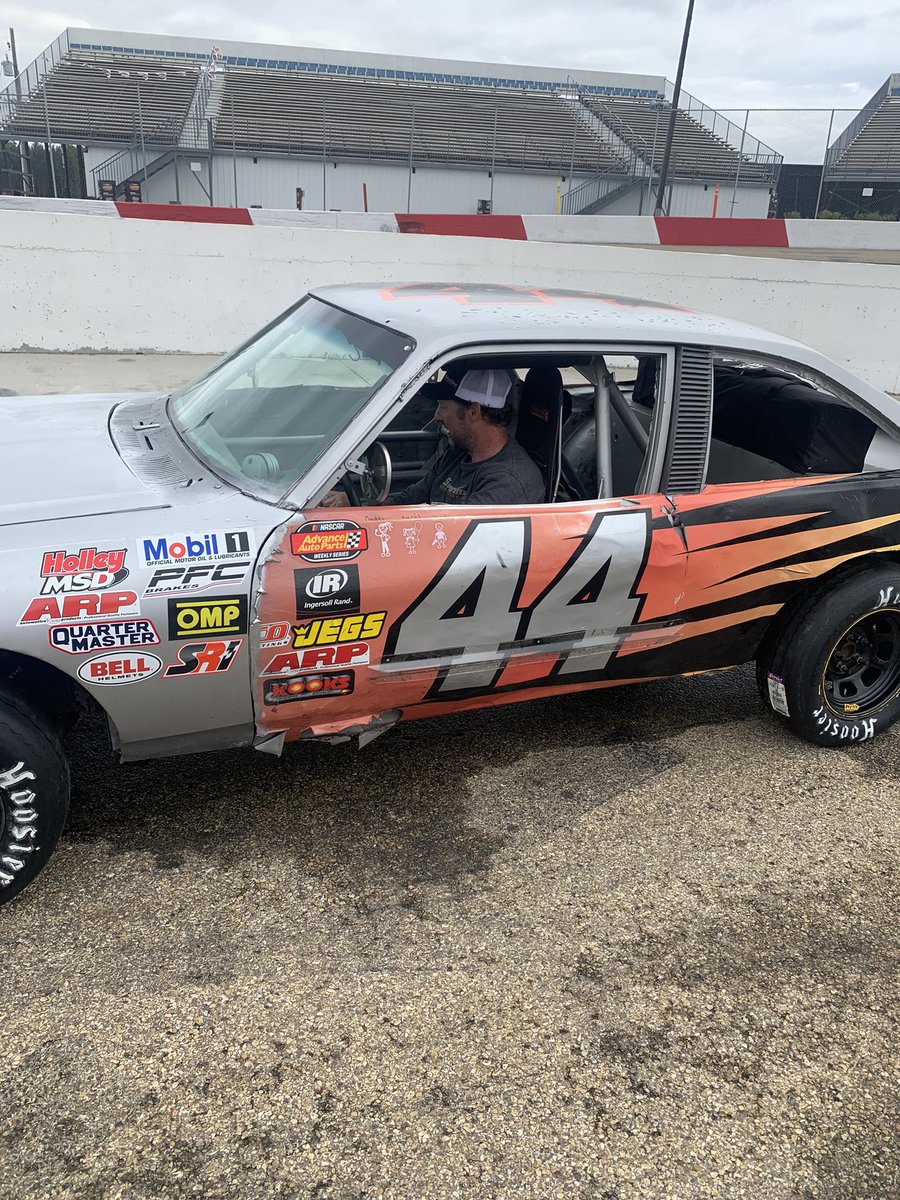 MikeKHansen's tweet image. Was excited to support my buddy Curtis Reschny in the pits today for his race in Wetaskiwn. But we got rained out #number44 Next race!