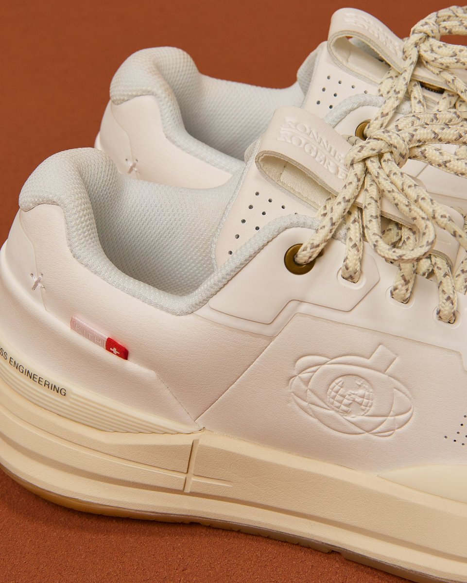 Ronnie Fieg tweet media