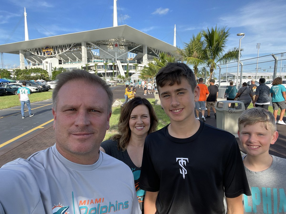 Family in Miami cheering on <a href="/skylarjthompson/">Skylar Thompson</a> what a beautiful stadium <a href="/HardRockStadium/">Hard Rock Stadium</a> <a href="/FortOFootball/">Fort Osage Football</a>