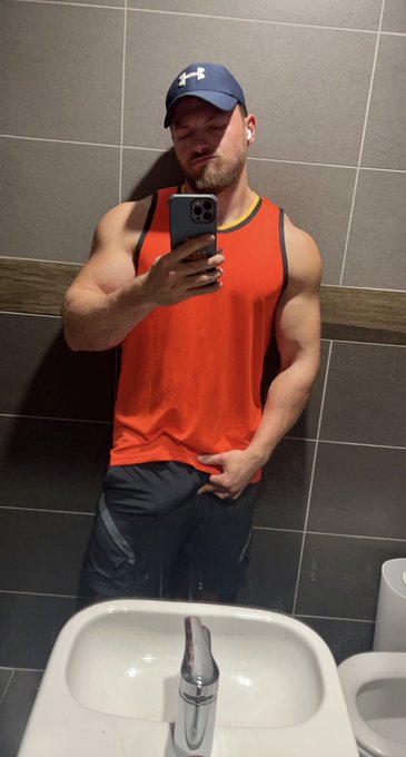 You can pretty much see my whole dick idk why I bother wearing shorts 😂 https://t.co/W3wHFa10mA