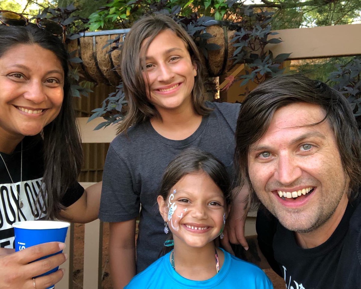 benjaminrwoods's tweet photo. Team Woods Takeover of Holiday World.
#TeamWoods #praiseforcalla https://t.co/jiYZFQz4M0