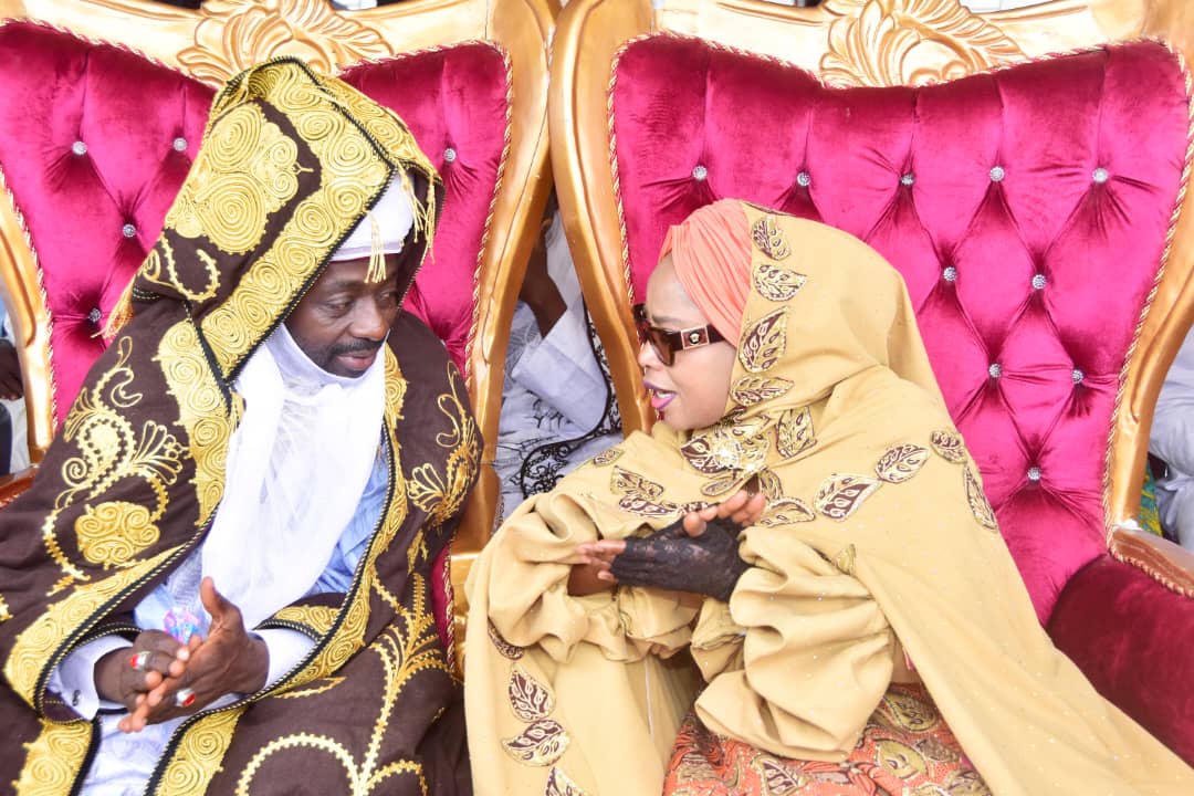 DrRamatuAliyu's tweet photo. Earlier today, I was delighted to present a staff of office, on behalf of the FCT Administration, to Sarkin Bwari, Alhj. Awwal Musa Ijakoro II, who has been crowned by the kingmakers. https://t.co/ttGy6tsQ44