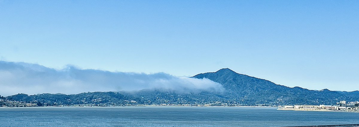 GetAfterIt4U's tweet photo. En route to @ToughMudder Sonoma to get my #mudrun on. Off the distance, noticed this beauty & thought, “Hey, I climbed that back in Jan.!” 😉🥾🏔✌🏼
#mountaineering #MountainRange #mountain #climb #rockclimbing #summit #peak #trekking #optoutside
#fullsendsummer #summermodeon https://t.co/qwcvuTDN4H