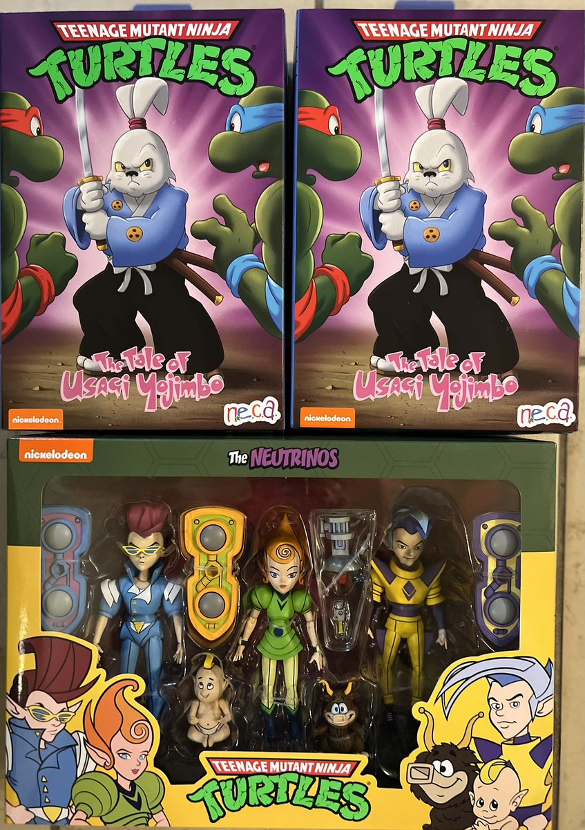 Mffl1980's tweet photo. I want 2 send a huge shoutout 2 @NECA_TOYS & there customer service dept not only did they respond immediately but they sent me replacement figures & tracking 4 my damaged shipment. I know they get a bad rep but they got a satisfied customer here thanks Randy & crew #mintinbox https://t.co/ISQTG2qSfw