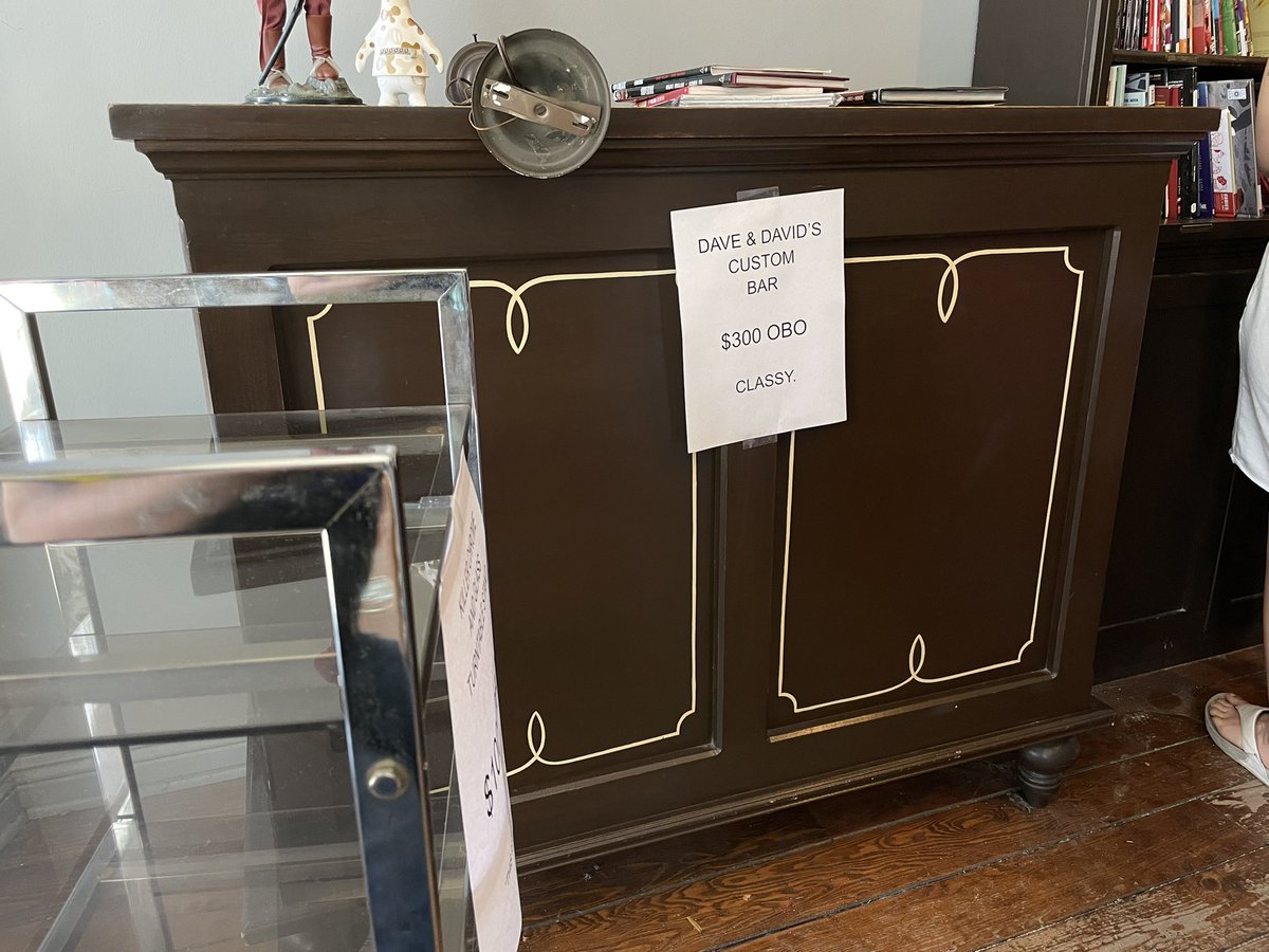 The best place @theSHQ is moving and selling everything this weekend! Come buy this bar that Gerard Way leaned on one time.