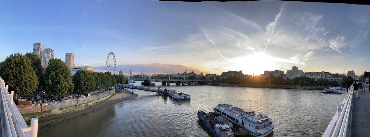 MarkBagnallSurg's tweet photo. @juliomayol @me4_so @Me4Trauma @Me4Ped @Some4SurgeryIT1 @me4hernia @hpb_so @GynMe4 @SoMe4Proctology #SoMeChallenge #London https://t.co/kwpMo2W4l7