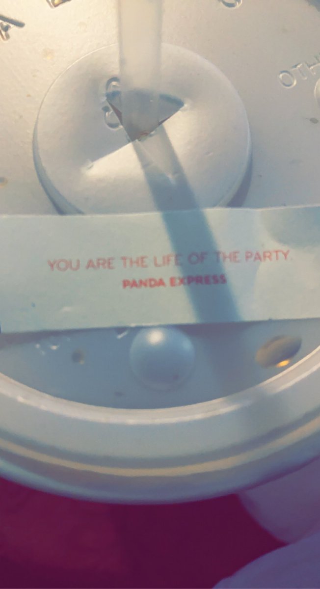longo3204's tweet photo. I knew it! #ThanksPandaExpress https://t.co/6EvQUuUO9b