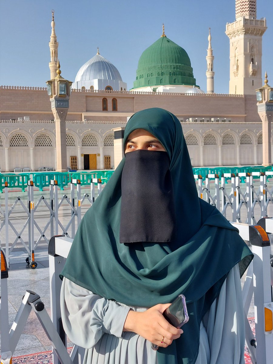 SaraMeer6's tweet photo. اللَّهُــمَّ صَلِّ وَسَـــلِّمْ وَبَارِكْ على نَبِيِّنَـــا مُحمَّدﷺ https://t.co/DJ3VN0gryp