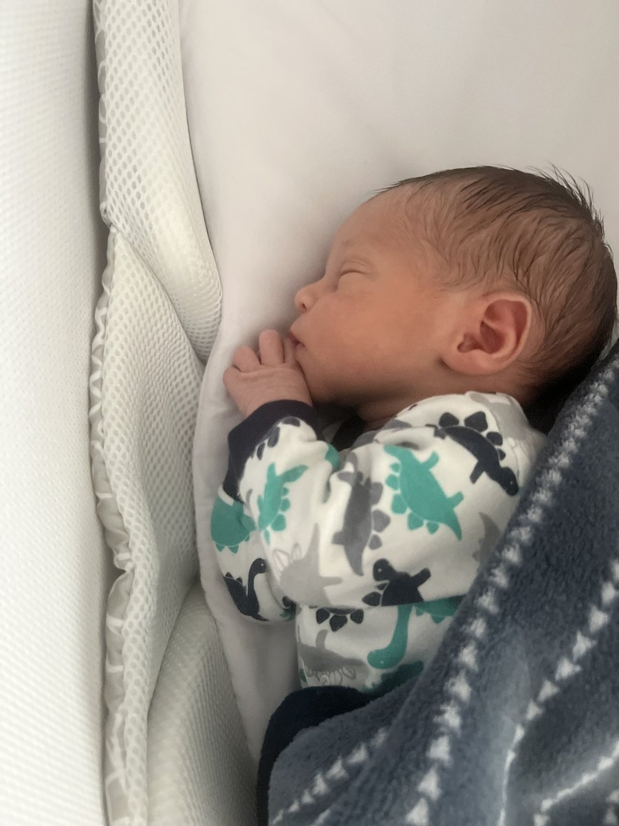 KayluhhBrook's tweet photo. Kyler Ridge Sellers-August 14, 2022 11:37PM-6lbs 3oz &amp; 20in long 💙🫶🏽 You are my world SONshine 🌞 https://t.co/3ZDSNEeJfy