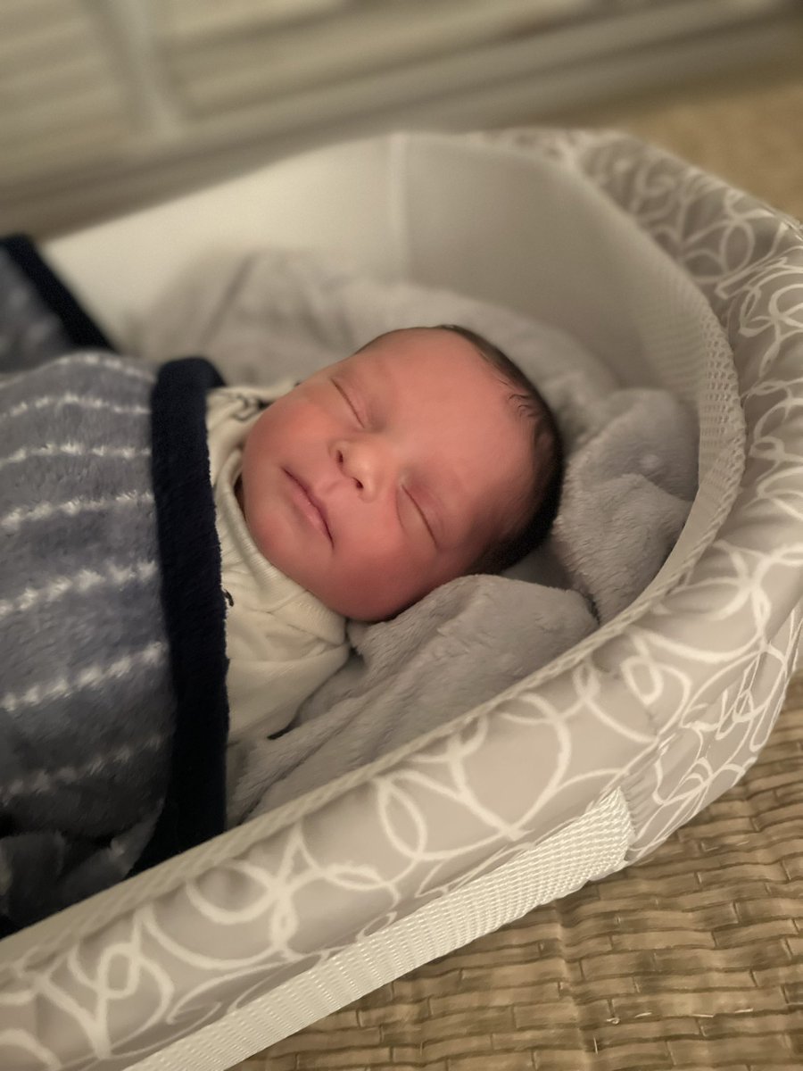KayluhhBrook's tweet photo. Kyler Ridge Sellers-August 14, 2022 11:37PM-6lbs 3oz &amp; 20in long 💙🫶🏽 You are my world SONshine 🌞 https://t.co/3ZDSNEeJfy