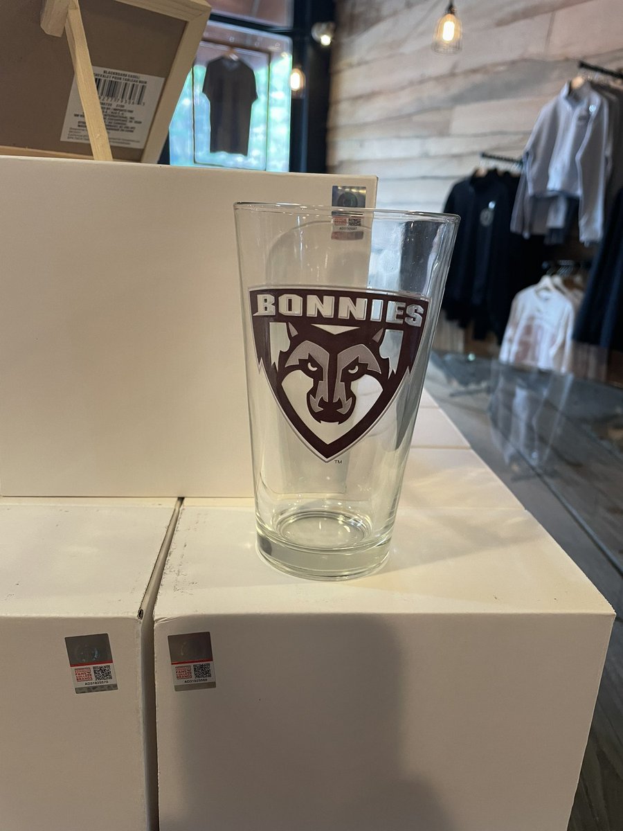 Studio 4 East tweet media