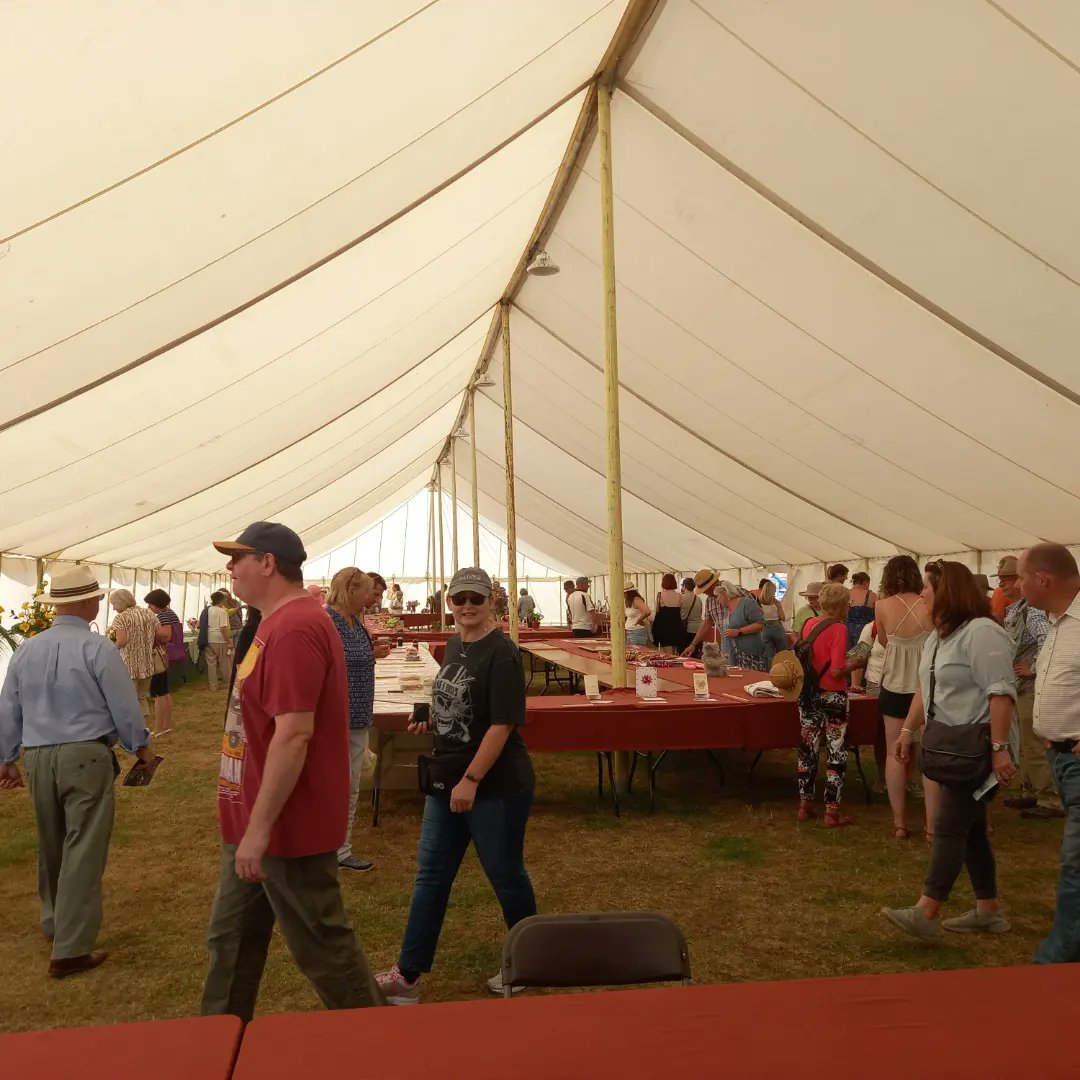 eghamroyalshow's tweet photo. Had a great show today!
Looking forward to another day tomorrow!
#eghamroyalshow #HorticultureShow #agricultureshow #surreyshows #familyfunuk #familydayout #familyfun https://t.co/B5kgPOLqFz