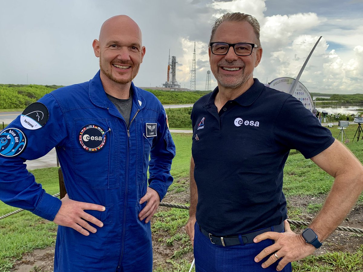 Astro_Alex's tweet photo. L-2: checking out the #Artemis I launch pad with @esa Director General @AschbacherJosef. Still can’t fully comprehend that this gigantic rocket will fly to the Moon from right here, hopefully soon. #wearegoing https://t.co/UnwljpyECb