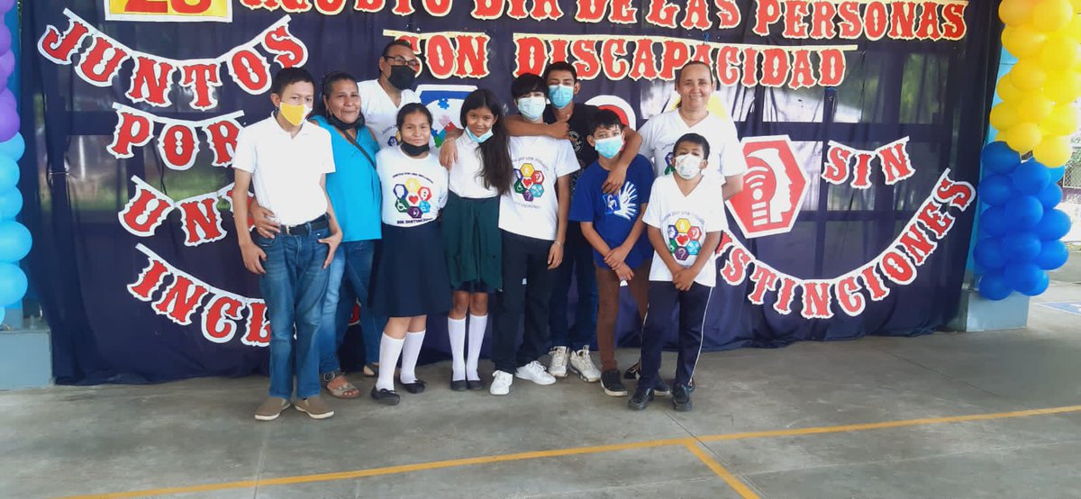 MifamManagua's tweet photo. #Managua │#DistritoTres
✅Celebramos juntos el día de la persona con♿ discapacidad en el Centro de Educación Especial Melania Morales, mediante un stand informativo sobre la Cartilla Mujer👩🦰🌺,Derechos,Leyes⚖️y Mecanismos de Denuncia📣para la Prevención del Femicidio
#Nicaragua https://t.co/PktosZw3Zj