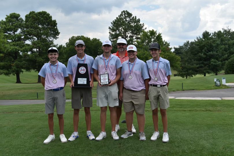 acs_sports's tweet photo. Breaking News: ACS golfers are the 2A Section 2 champions. 
Rafe Blankenship also individual medalist. Team Score 320
Rafe Blankenship 72
Eli Stamper 74
Barton Rutledge 86
Dillon Ausbrooks 88
Peyton West 91
ACS competes in 2A State Championship at Owensboro CC in a few weeks. https://t.co/2A9ULMPrDG