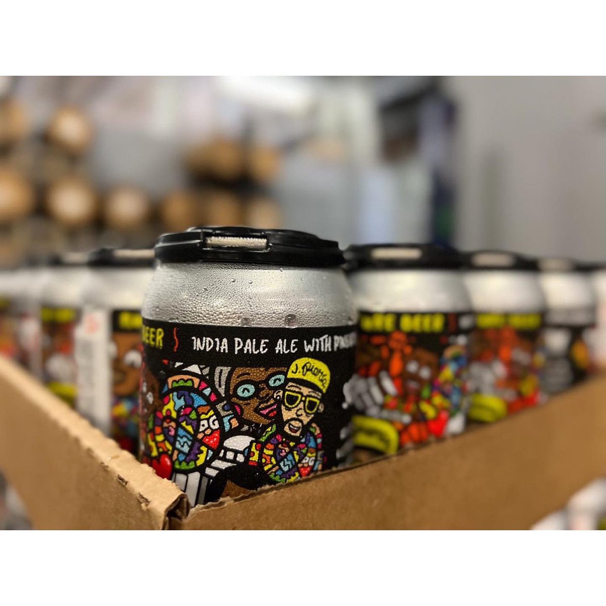 iamjpierce's tweet photo. .Super thankful to have my own beer can with Scofflaw Brewing @DWilkins21 @kulturecity very thankful for the opportunity!! 👨🏽🎨🖌🎨🙏🏽🙌🏽❤️🔥🥶🍺🌎
#scofflawbrewing #dominiquewilkins #kulturecity #kultureball #jpierce #artbyjpierce #thankful #beer #beercandesign #beercanart https://t.co/3TohjdbBFA