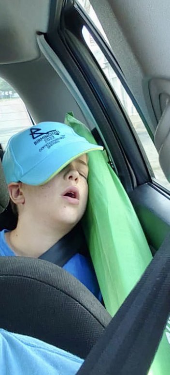 MrsGingerLawyer's tweet photo. And after 2mins in the car on drive home, I caught this view in my rear mirror…
#CatchingFlies #BetterThanWasps https://t.co/1plsh1wOqT