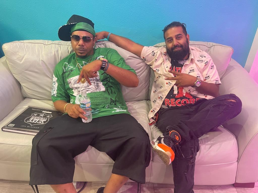 JsibPTH's tweet image. #PthRogllc #JSib #AyeReally  #RememberMeYesterday #primetymefilmz #MyOwnLane #Roc585 #Apk407
straightforwardstudio.com
inkngeek.com
reverbnation.com/PrimeTymeHustl…