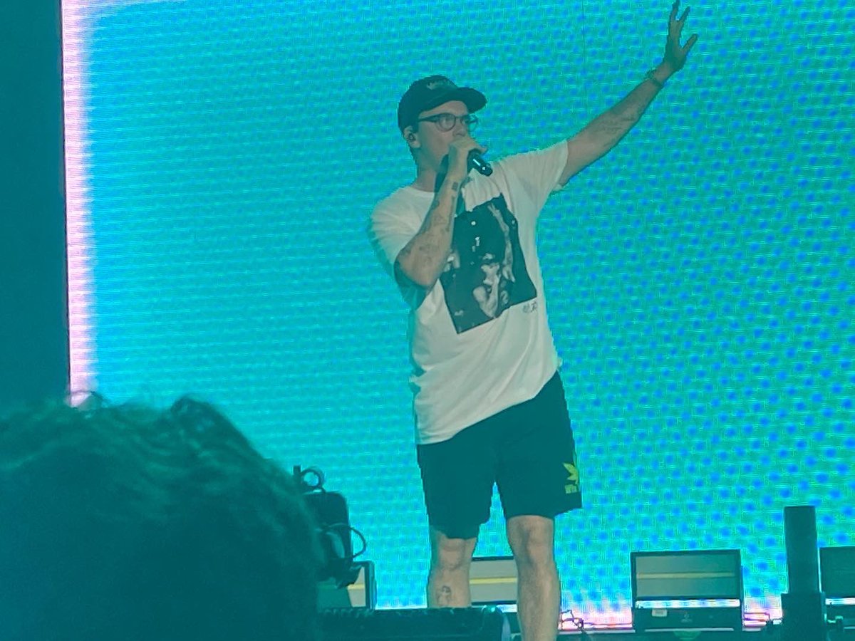 hannahmaylenee's tweet photo. a dream come true 🥺���️ @Logic301 https://t.co/ilQVwtY4Da
